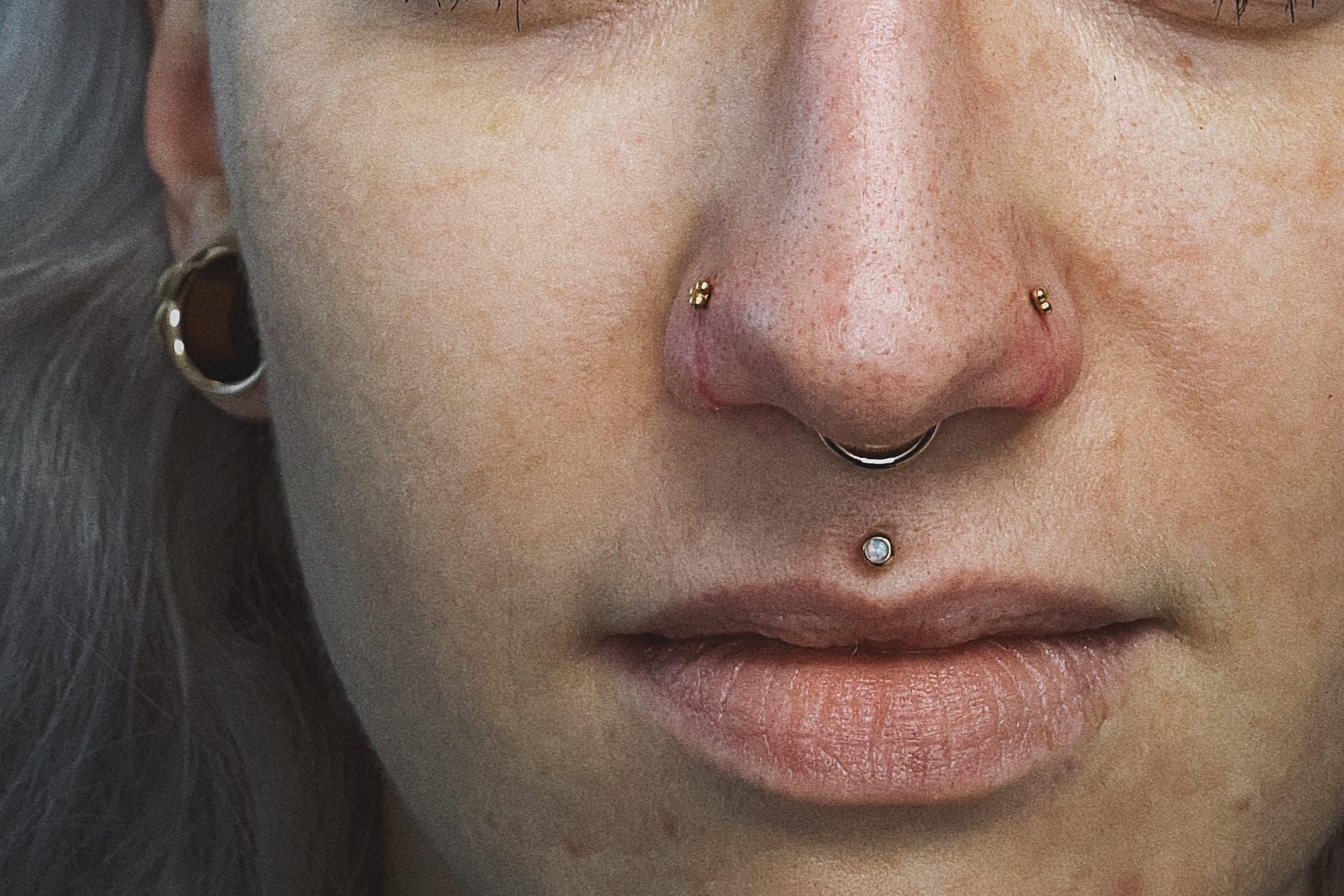 Nostril, Septum & Medusa – Piercings von Jenny, Bloom at Night Köln