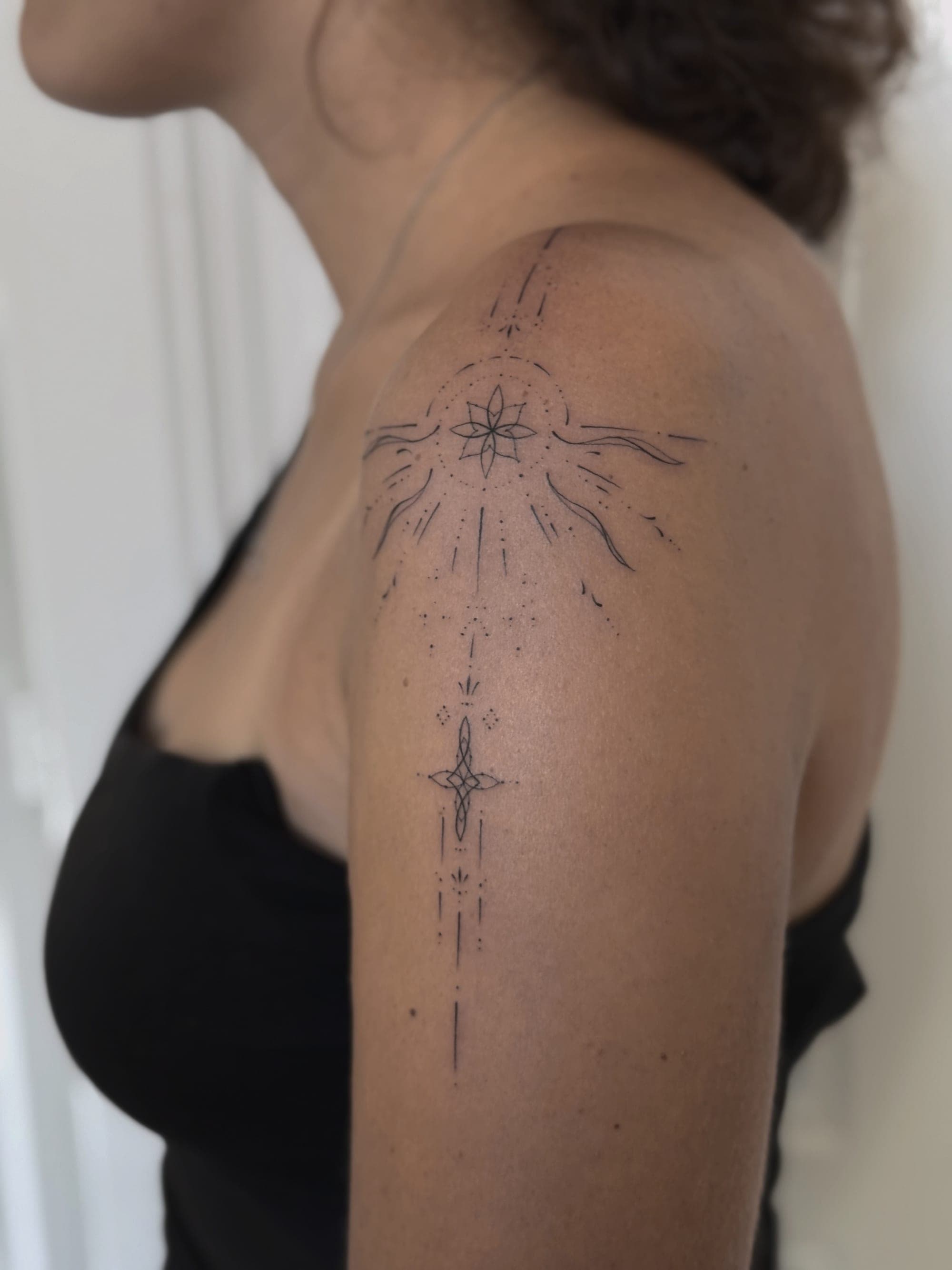 Ornament Linework – Linework, Ornamente von Lena, Bloom at Night Köln