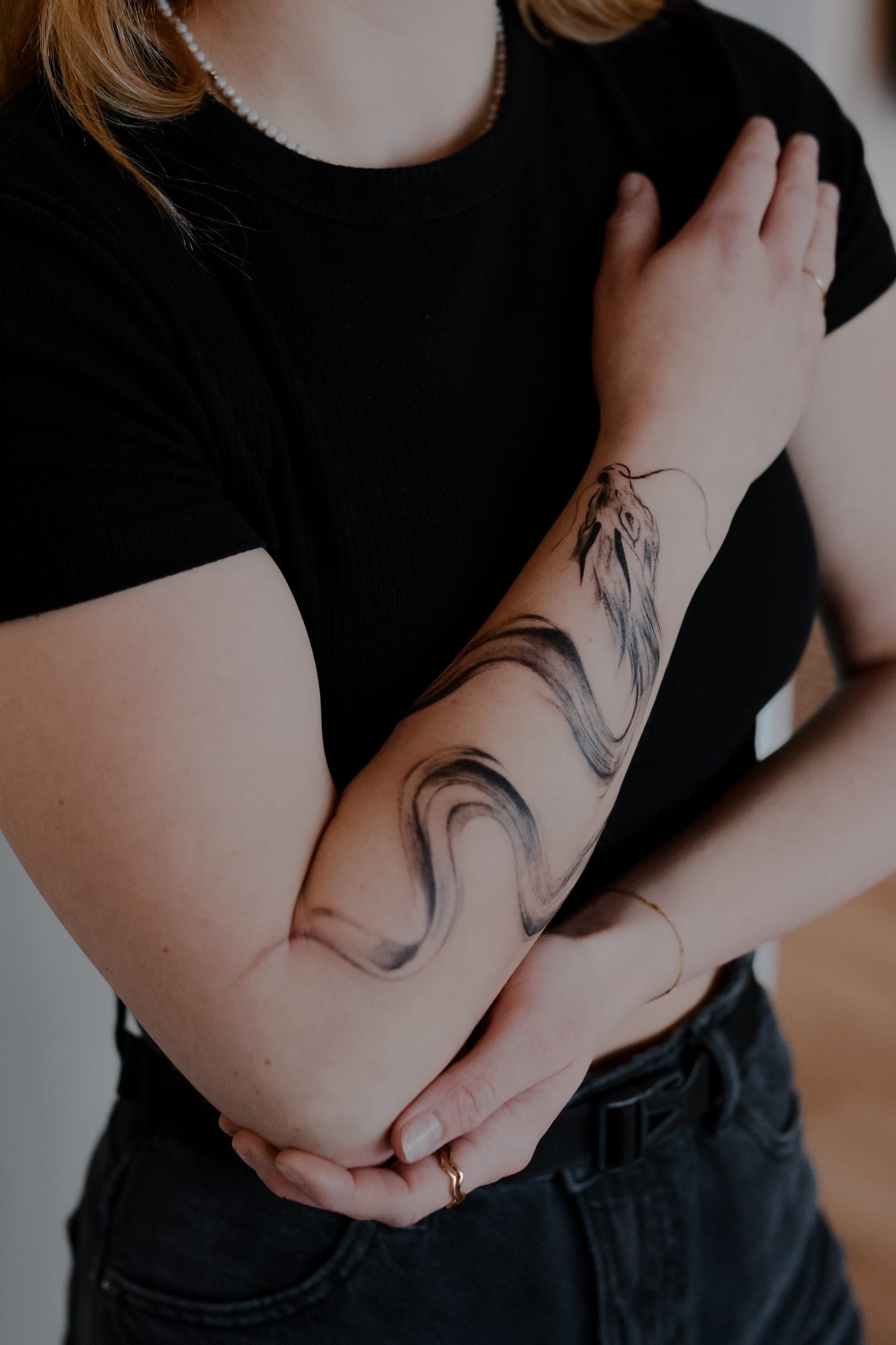 Brush Dragon – Brushstrokes von Natalie, Bloom at Night Köln