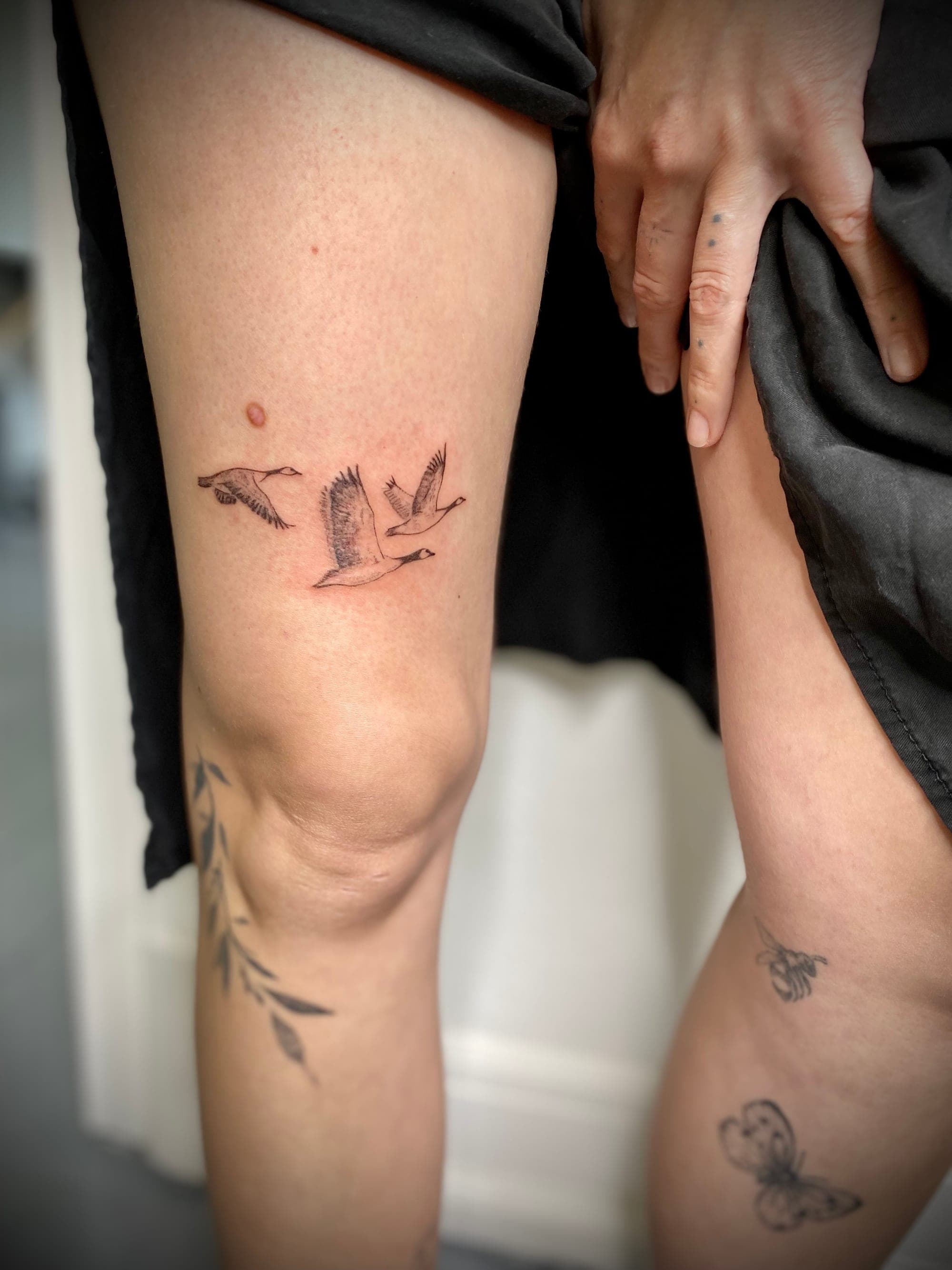 Schneegänse – Handpoke, Illustrativ von Sarah K., Bloom at Night Köln